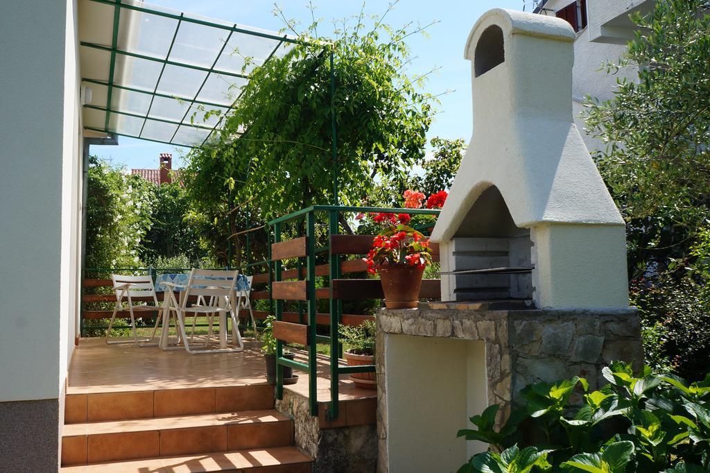 Studio And Apartment Nadia With Garden Poreč Oda fotoğraf
