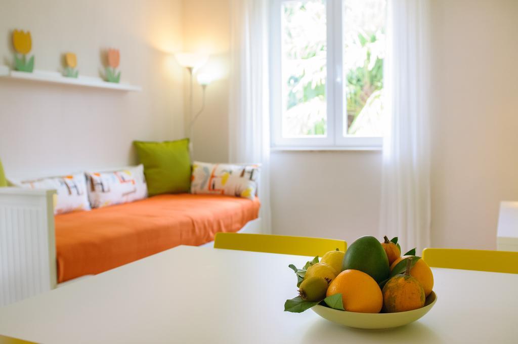 Studio And Apartment Nadia With Garden Poreč Dış mekan fotoğraf