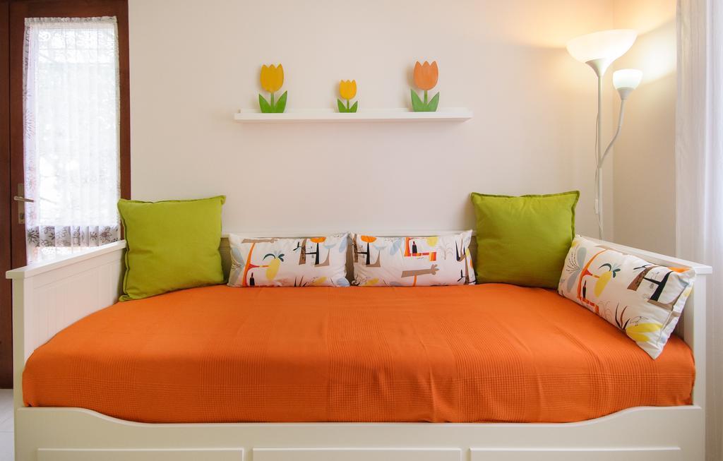 Studio And Apartment Nadia With Garden Poreč Dış mekan fotoğraf